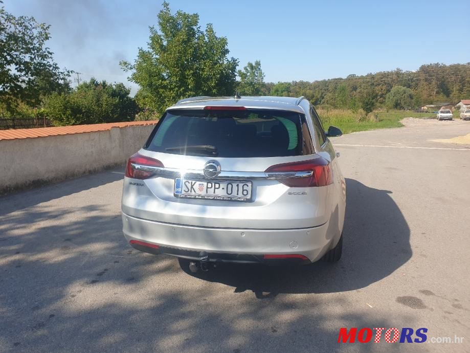 2013' Opel Insignia Karavan photo #5