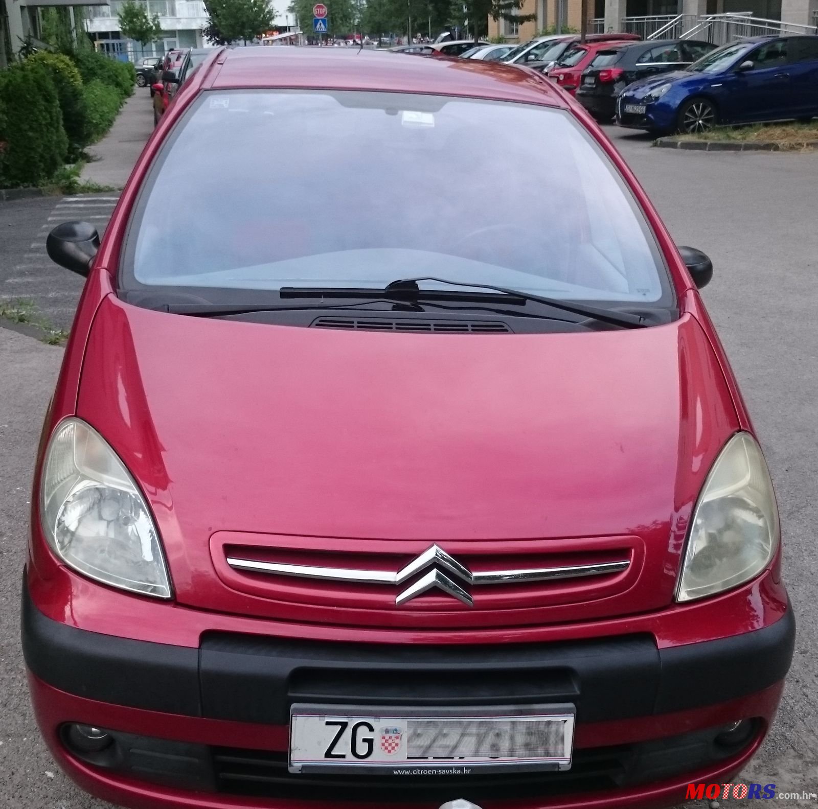 2005' Citroen Xsara Picasso 2.0HDi photo #3