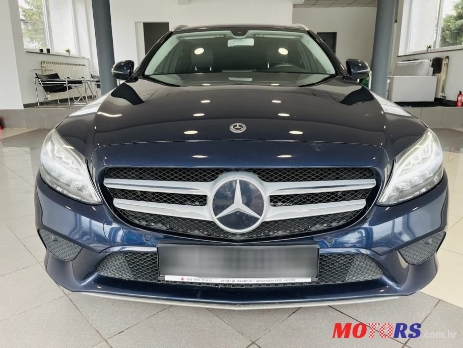 2019' Mercedes-Benz C-Klasa 200 D photo #2