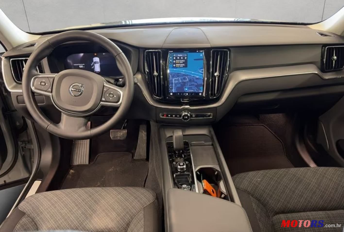 2024' Volvo XC60 photo #5