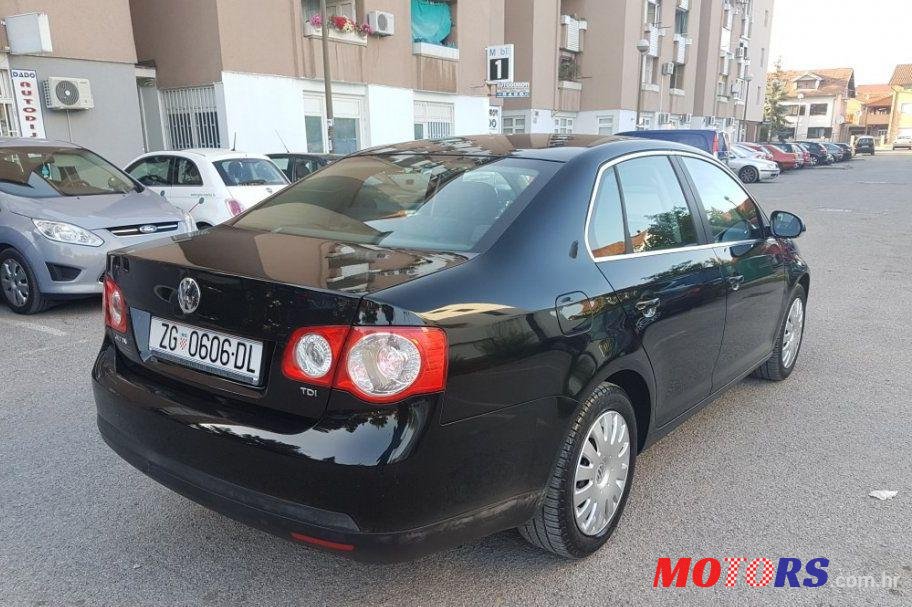 2008' Volkswagen Jetta 1,9 Tdi photo #2