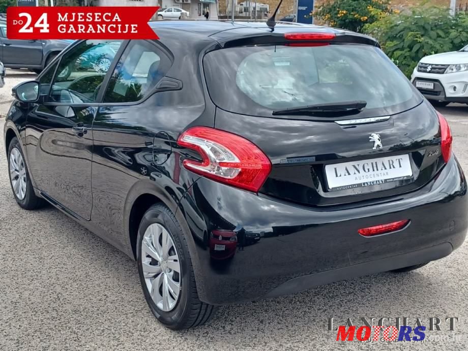 2013' Peugeot 208 1,0 Vti photo #4