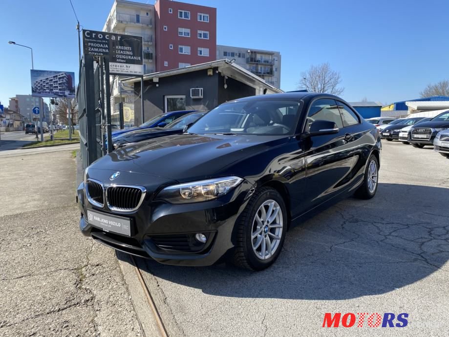 2015' BMW Serija 2 218D photo #3