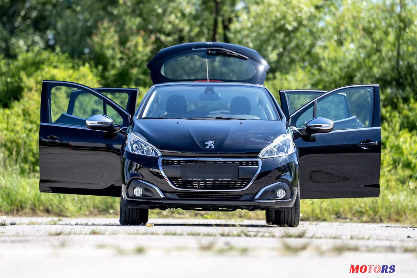 2015' Peugeot 208 1,2 photo #5