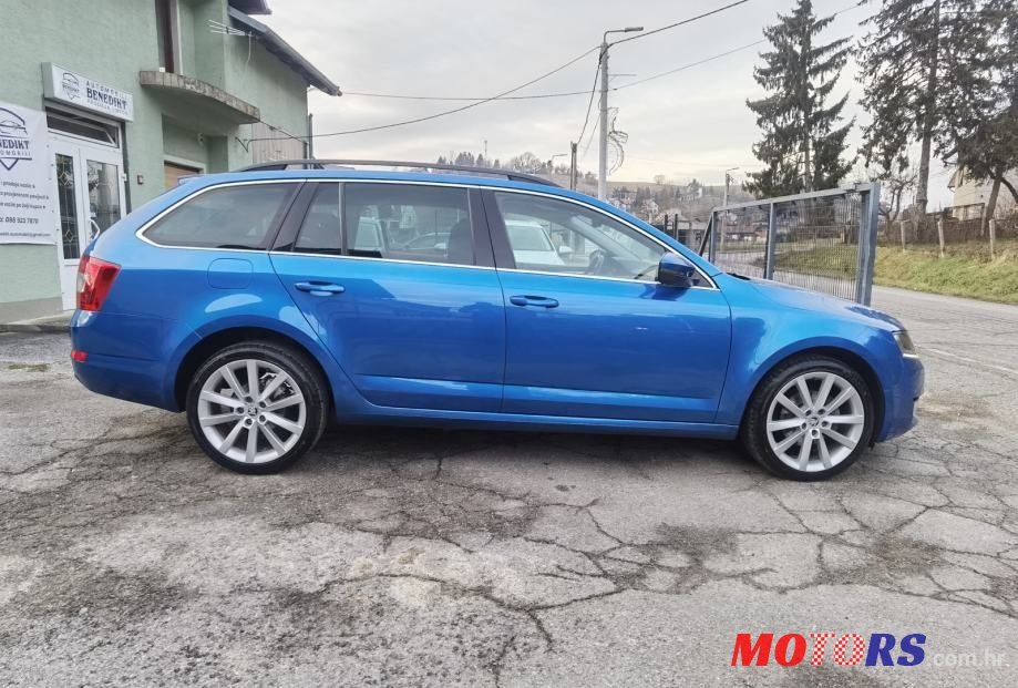 2016' Skoda Octavia Combi photo #6