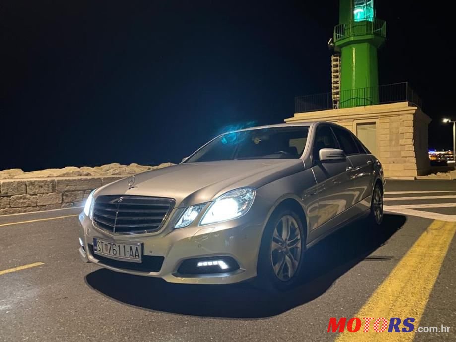 2009' Mercedes-Benz E-Klasa photo #3