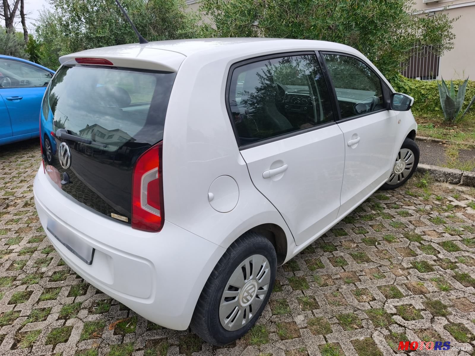 2014' Volkswagen Up! 1,0 Up! photo #5