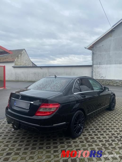 2014' Mercedes-Benz C-Klasa 220 Cdi photo #4