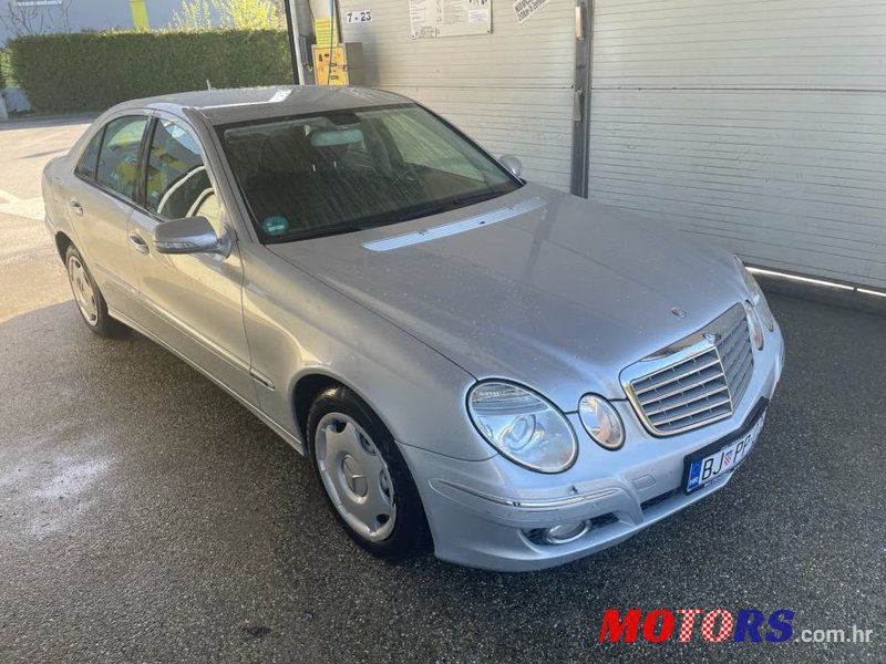 2006' Mercedes-Benz E-Klasa 220 Cdi photo #1