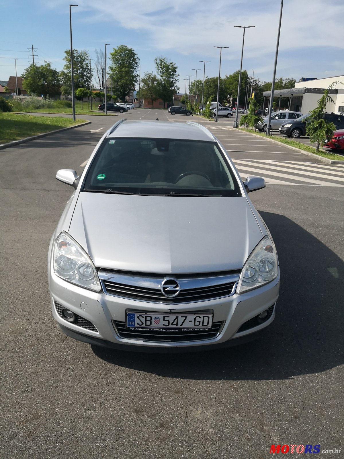 2009' Opel Astra H A-H SW photo #2