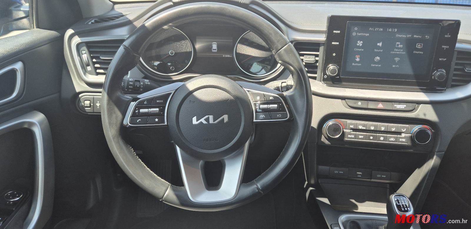 2022' Kia Ceed Sportswagon photo #6