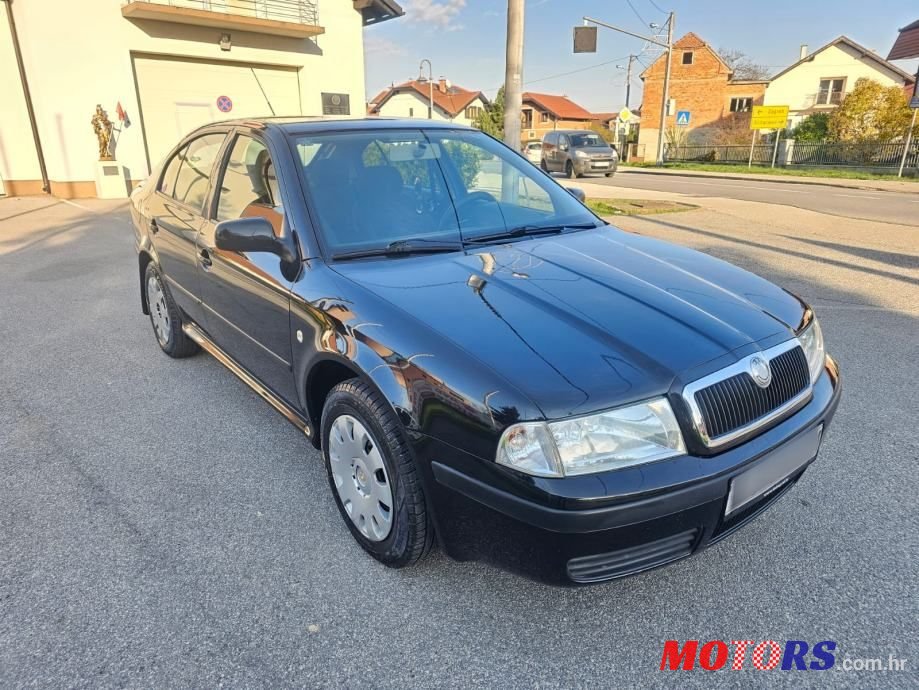 2008' Skoda Octavia 1,6 photo #4