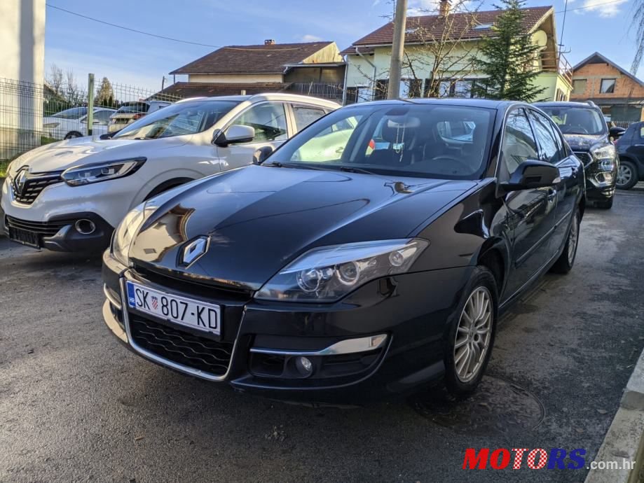 2011' Renault Laguna 1,5 Dci photo #1