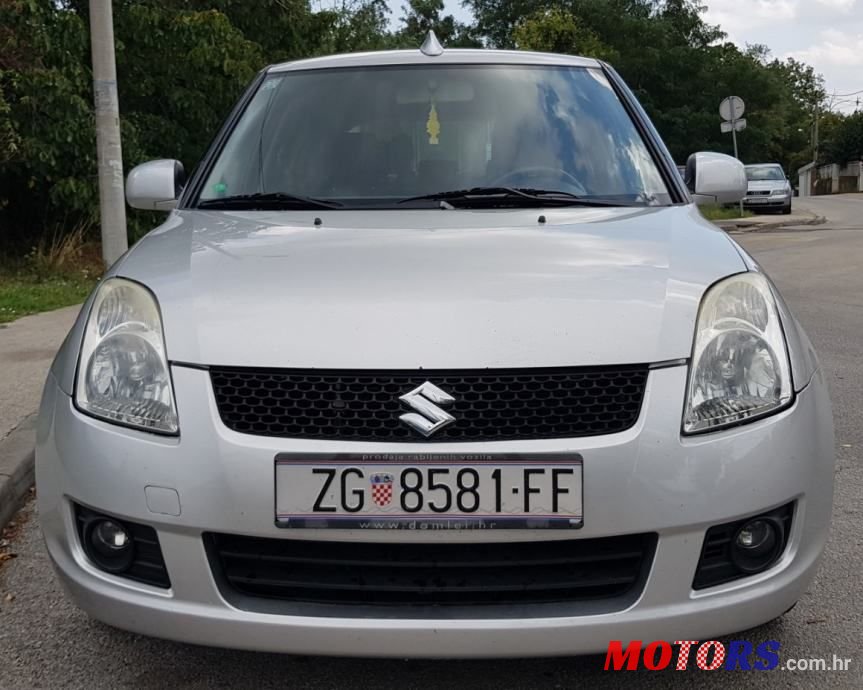 2009' Suzuki Swift 1,3 Glx photo #5