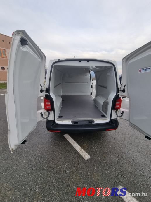 2018' Volkswagen Transporter 2,0 Tdi photo #2