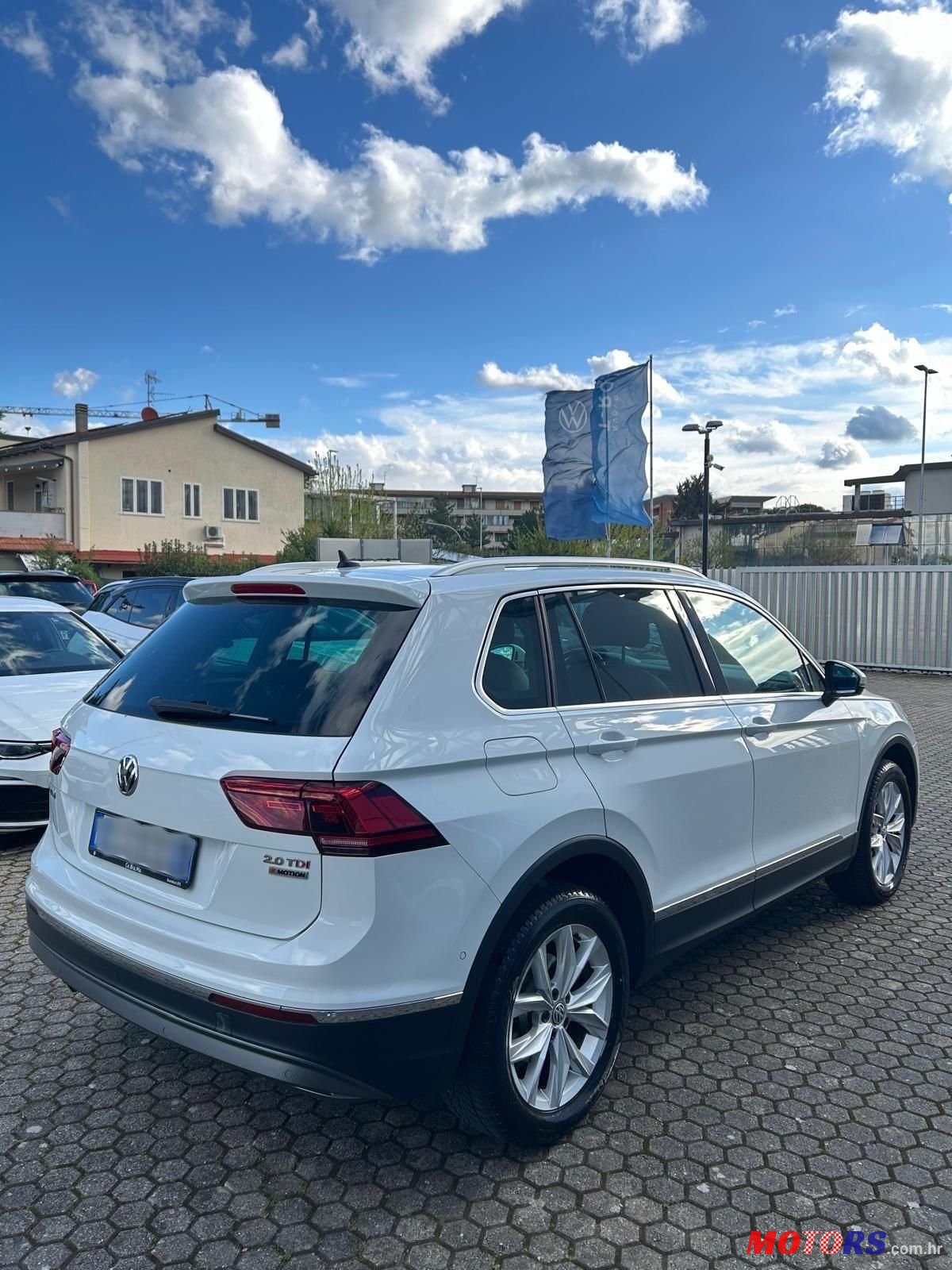2017' Volkswagen Tiguan 2,0 Tdi Bmt photo #4