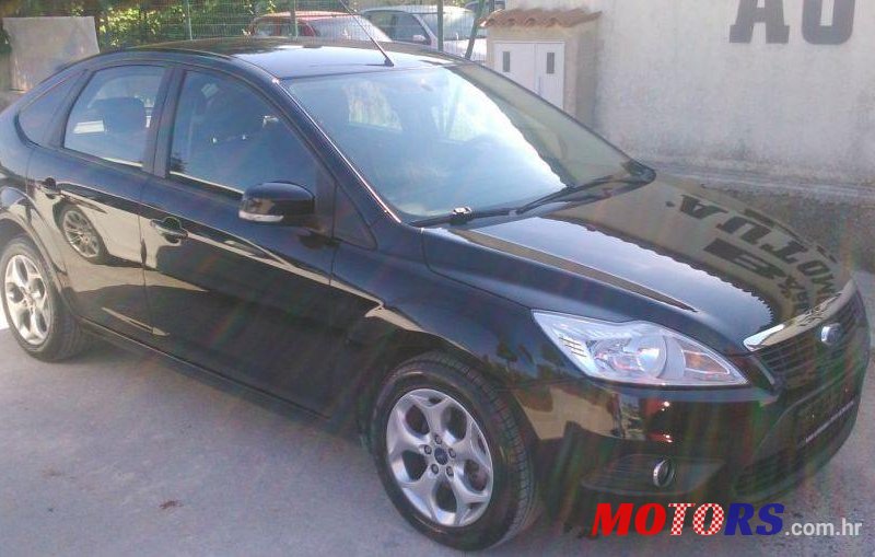 2009' Ford Focus 1,6 photo #1