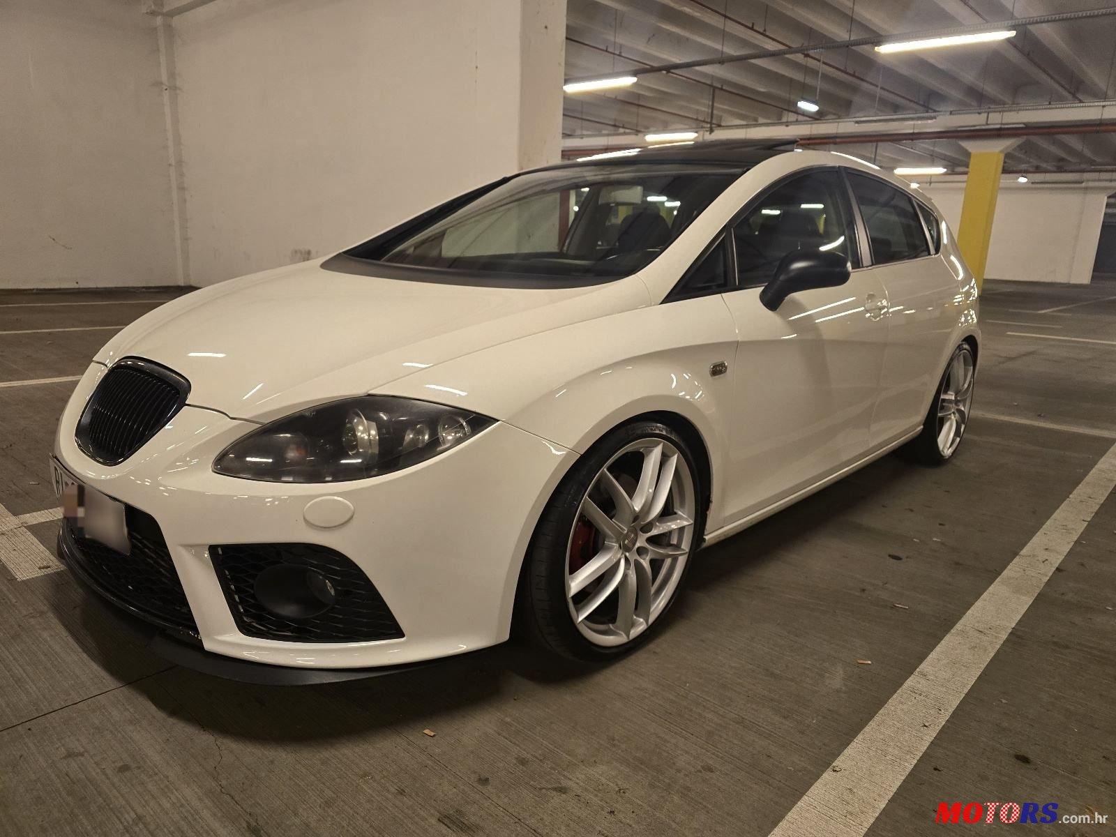 2008' SEAT Leon Fr 2,0 Tfsi photo #1