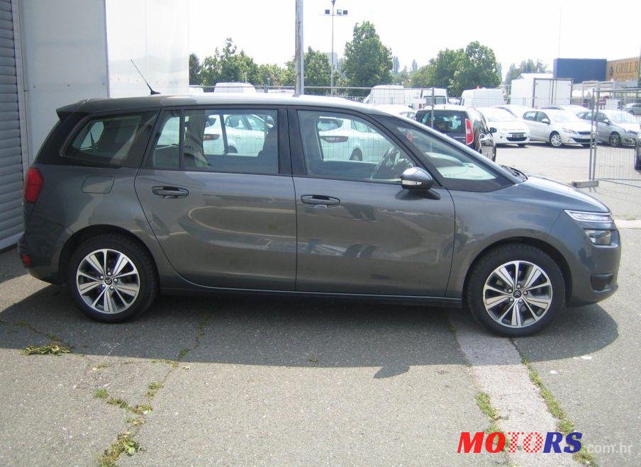 2016' Citroen C4 Grand Picasso Bluehdi 120 photo #1