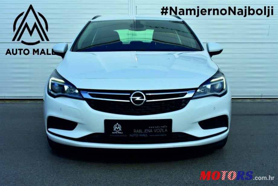 2017' Opel Astra Karavan photo #1
