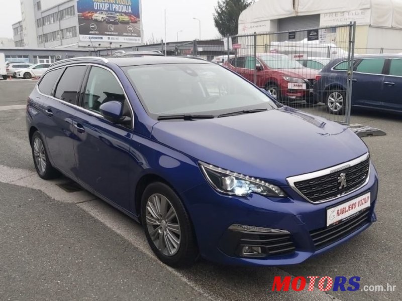 2018' Peugeot 308 Sw photo #1