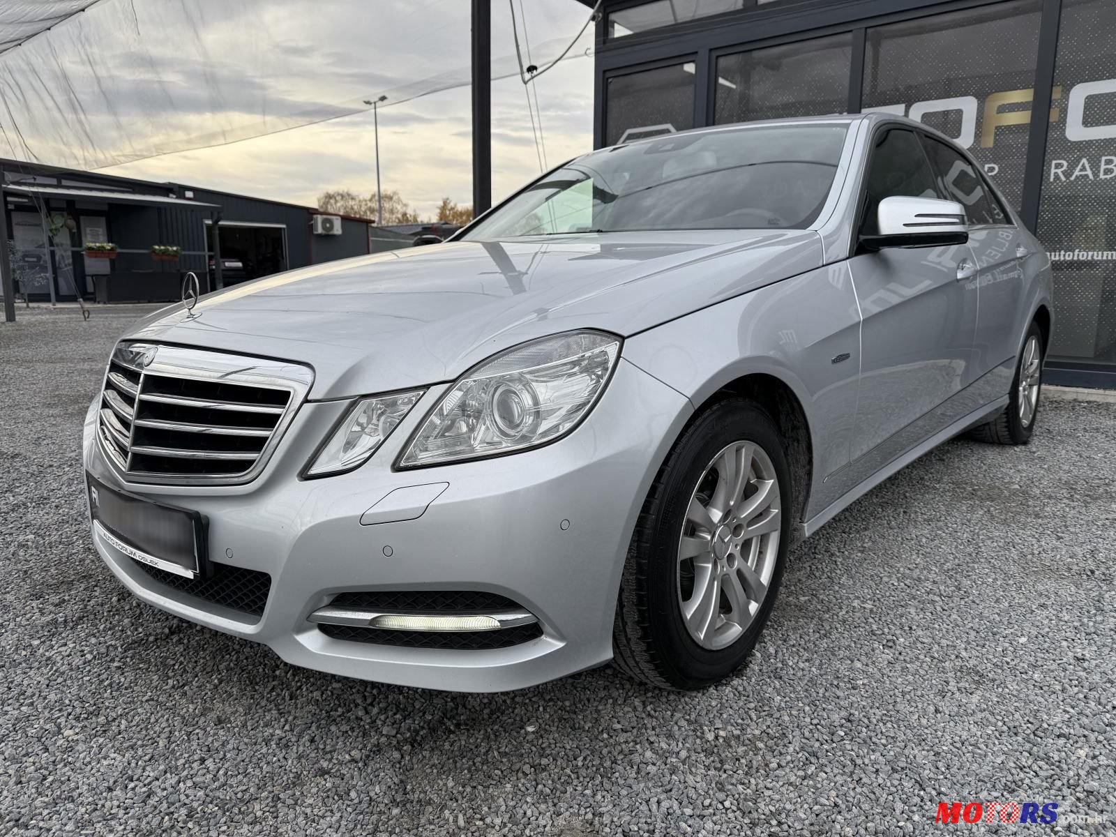 2011' Mercedes-Benz E-Klasa 200 Cdi photo #3