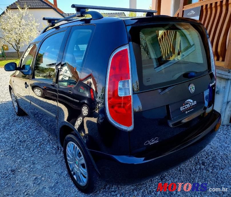 2010' Skoda Roomster 1,4 Tdi photo #3