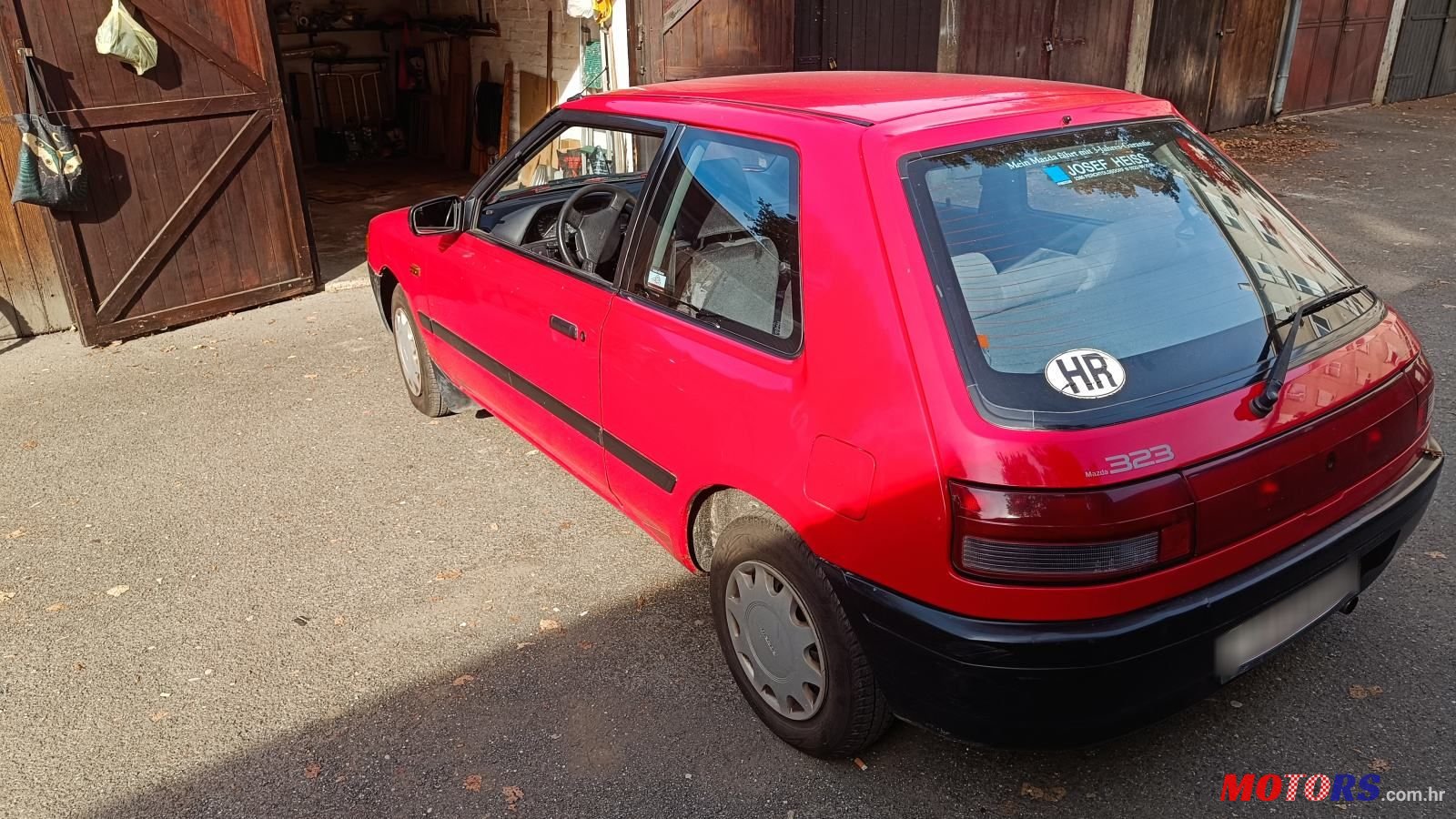1991' Mazda 323 Hb 1.3 photo #4