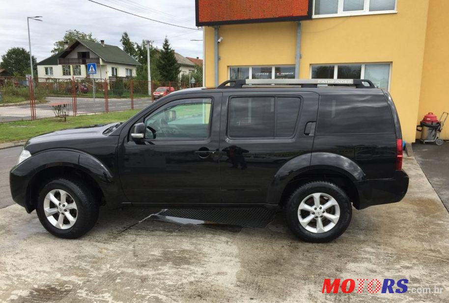2011' Nissan Pathfinder 2,5 Dci Se photo #1