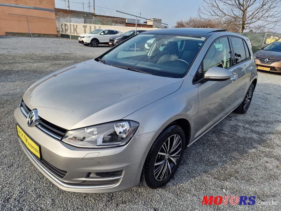 2016' Volkswagen Golf 7 1,6 Tdi photo #1