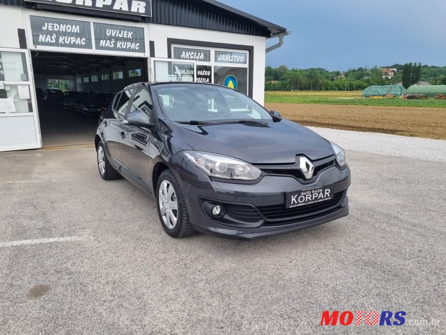 2014' Renault Megane photo #3