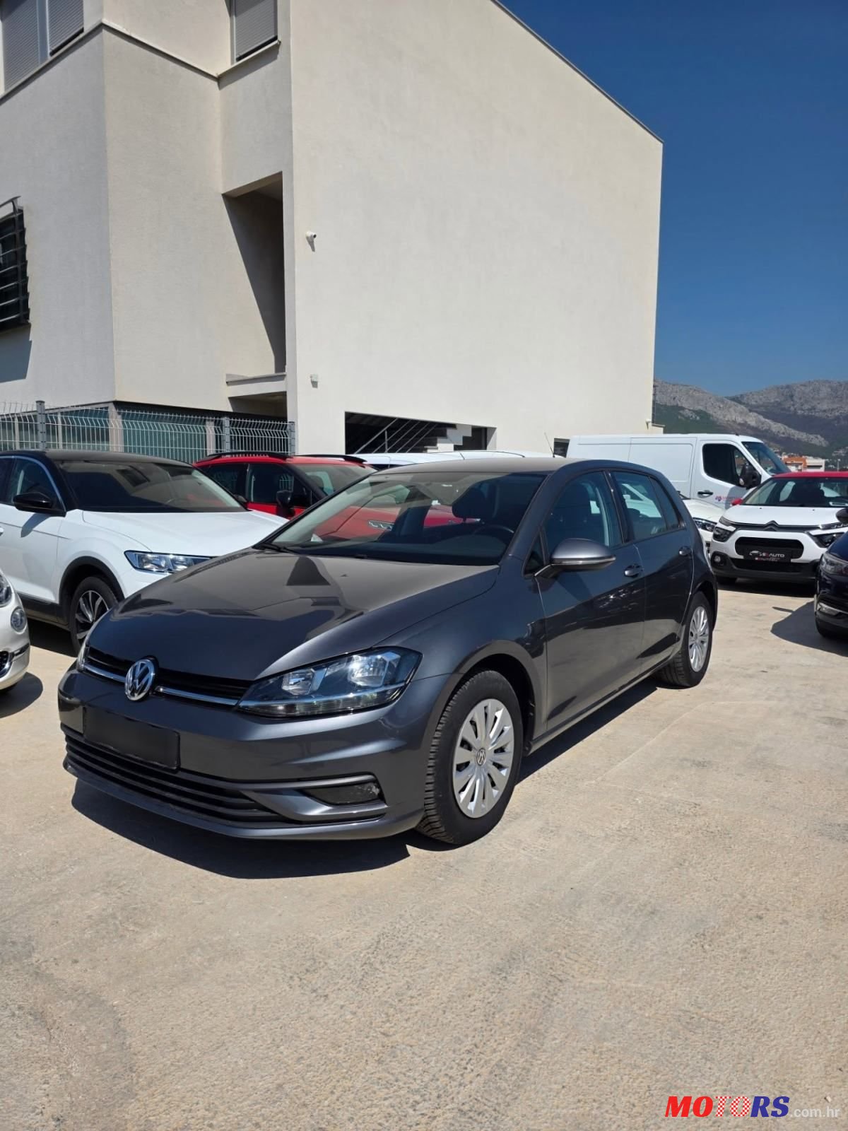 2017' Volkswagen Golf VII 1,6 Tdi Bmt photo #1