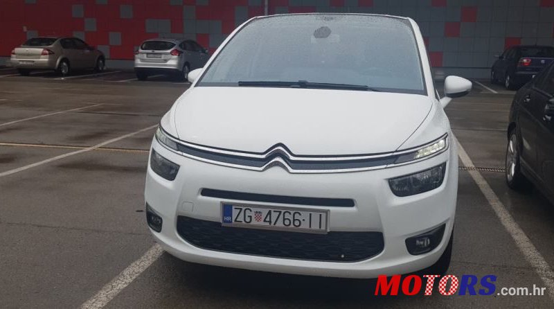 2014' Citroen C4 Grand Picasso photo #2