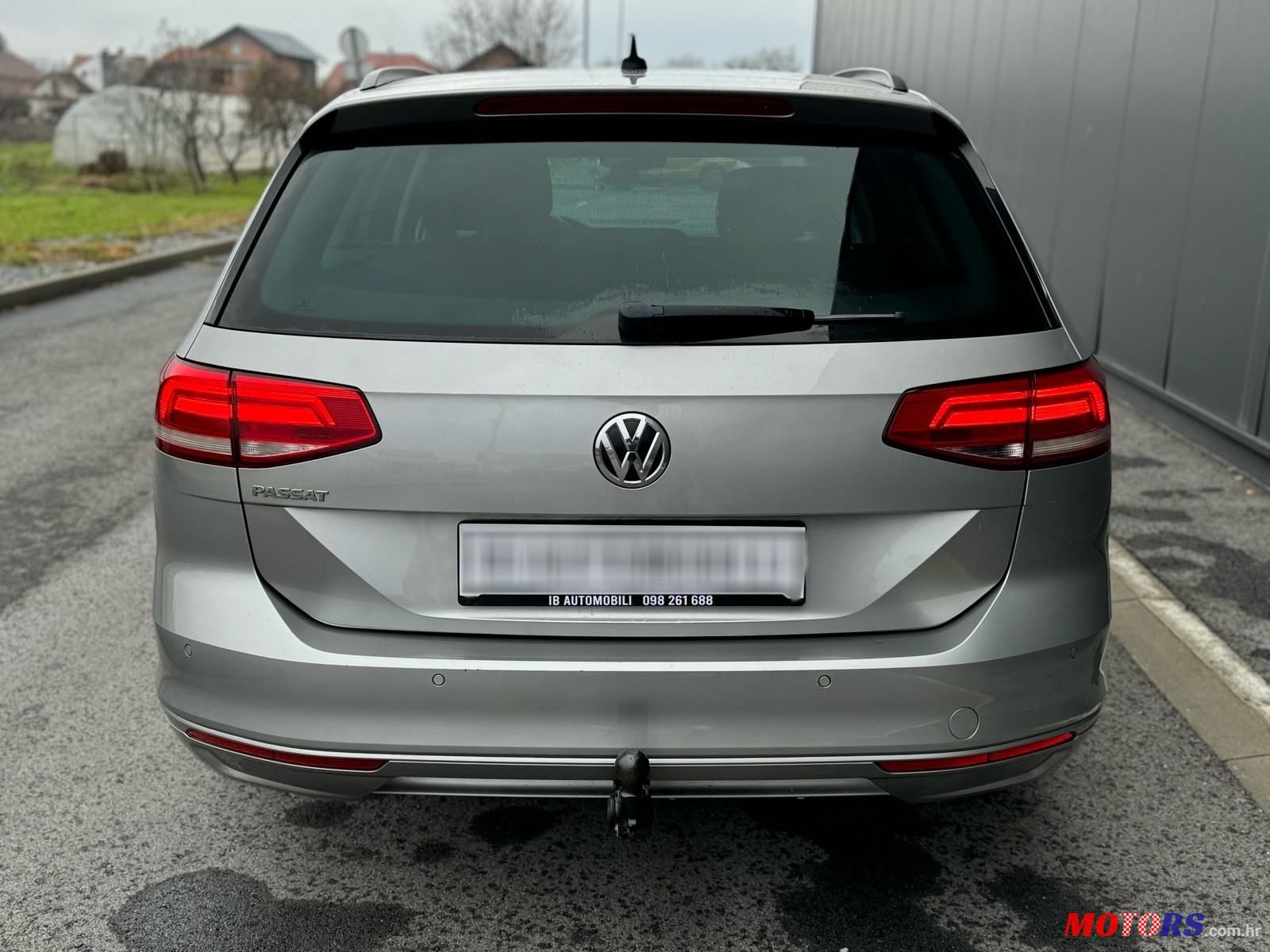 2016' Volkswagen Passat Variant photo #6