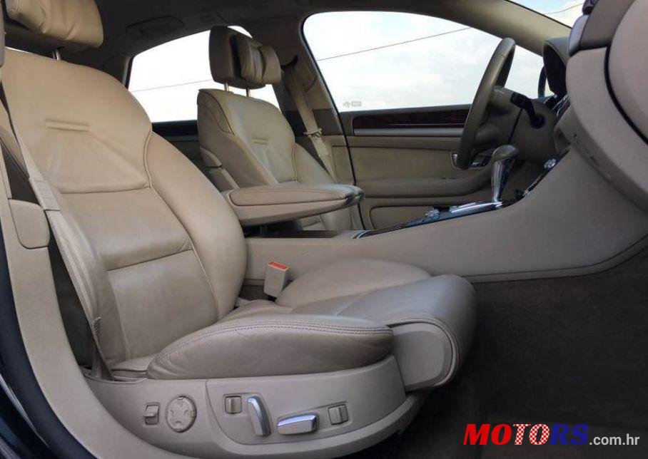2009' Audi A8 3,0 Tdi photo #2