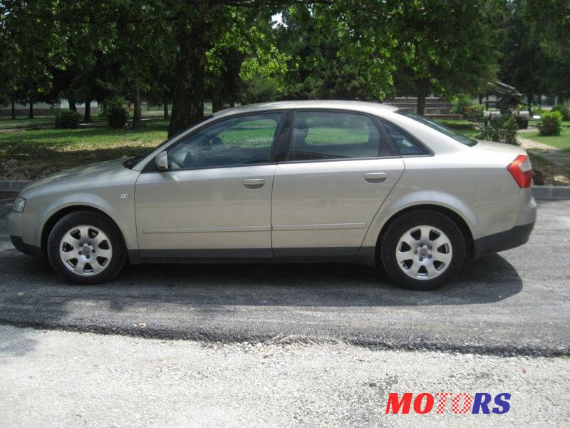 2002' Audi A4 1,9 Tdi photo #2