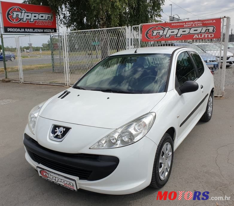 2010' Peugeot 206 photo #1