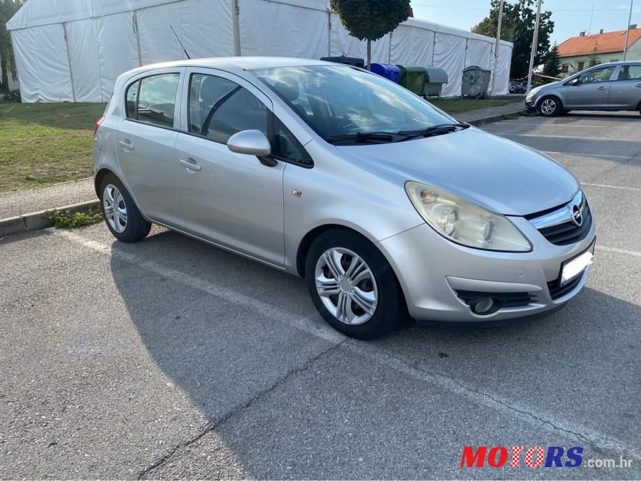 2008' Opel Corsa 1,4 16V photo #4