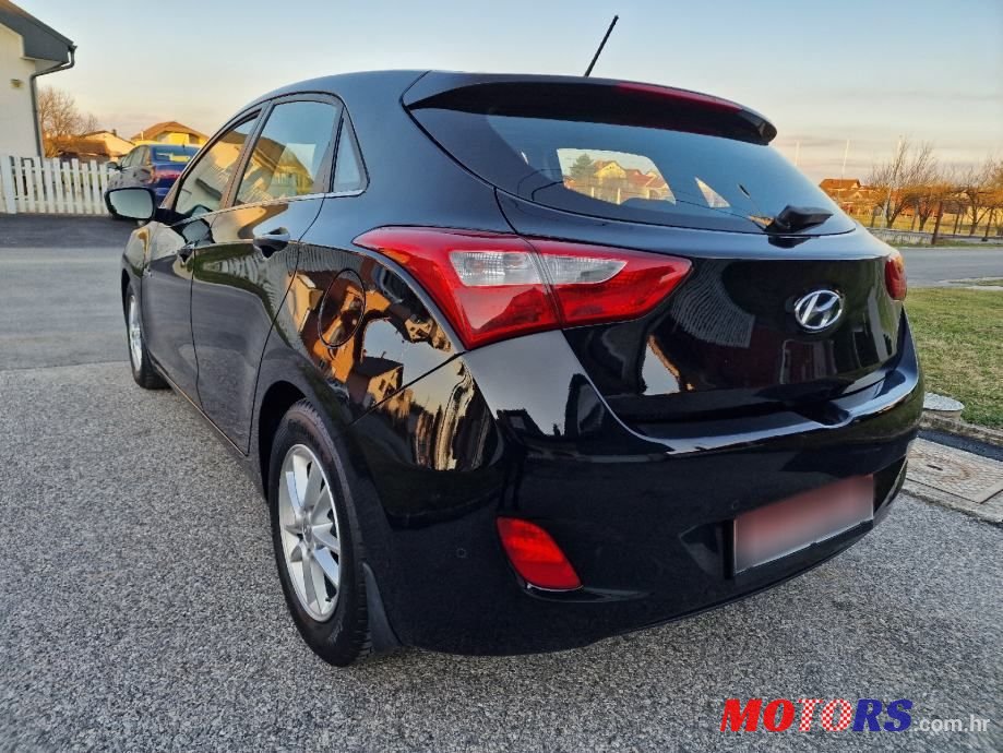 2015' Hyundai i30 1,6 Crdi photo #4