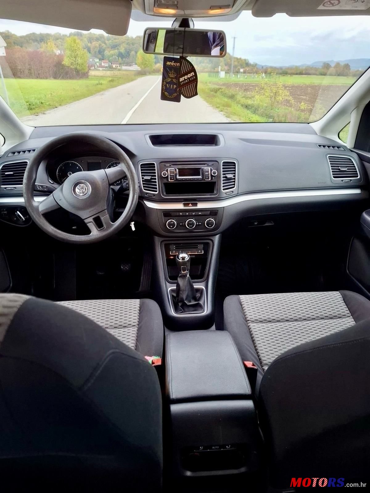 2014' Volkswagen Sharan 2,0 Tdi photo #4
