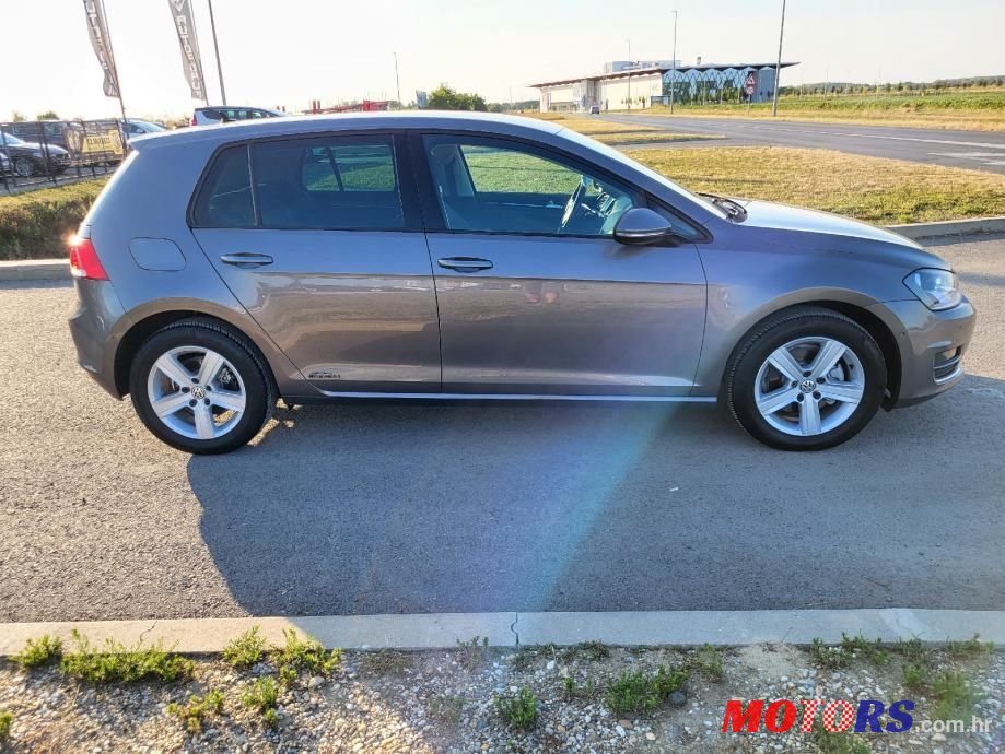 2015' Volkswagen Golf 7 1,6 Tdi photo #5