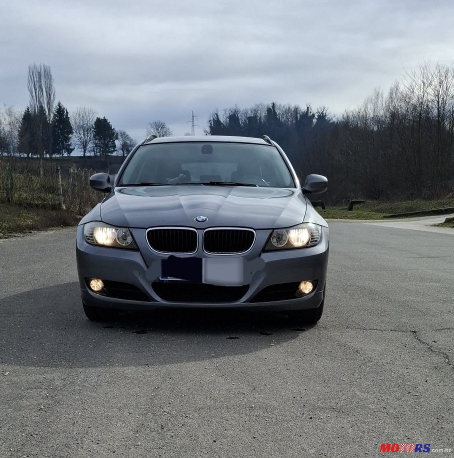 2010' BMW Serija 3 318D photo #1