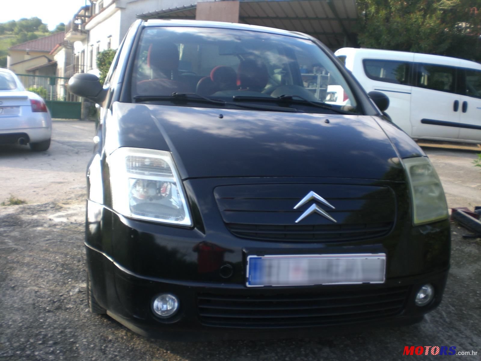 2007' Citroen C2 1,4 I photo #5