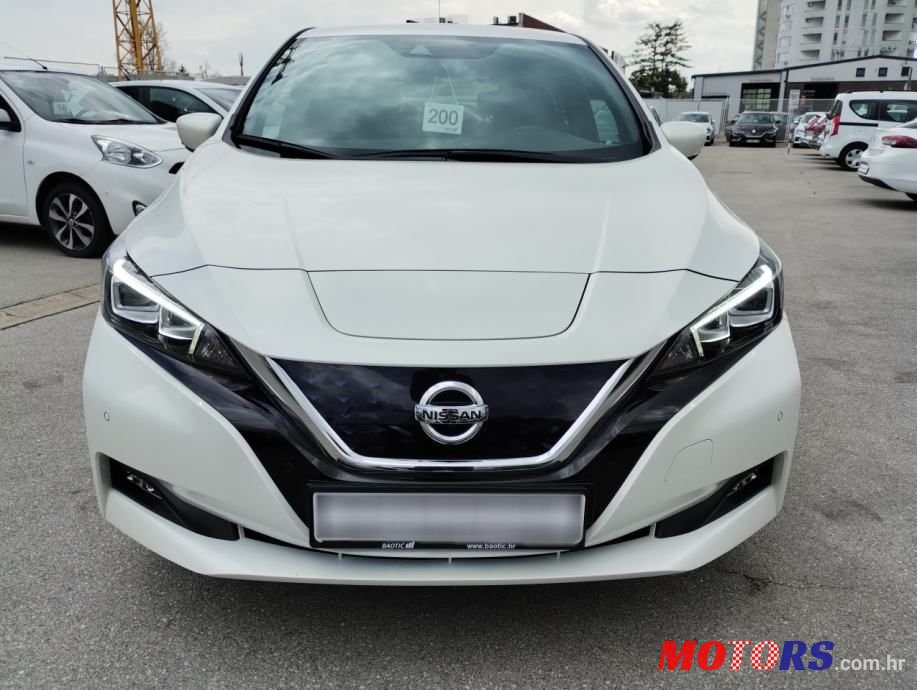 2020' Nissan Leaf Elektro 39 Kwh N-Connecta photo #3