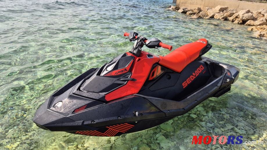 2021' Sea Doo photo #1
