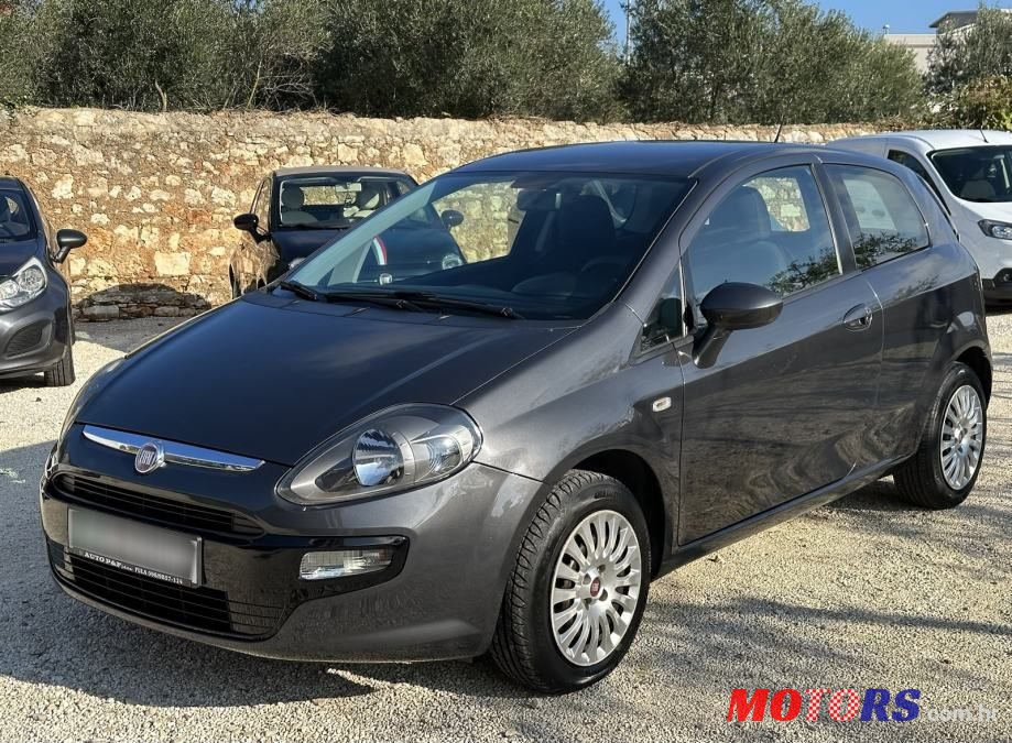 2011' Fiat Punto Evo 1,2 8V photo #4