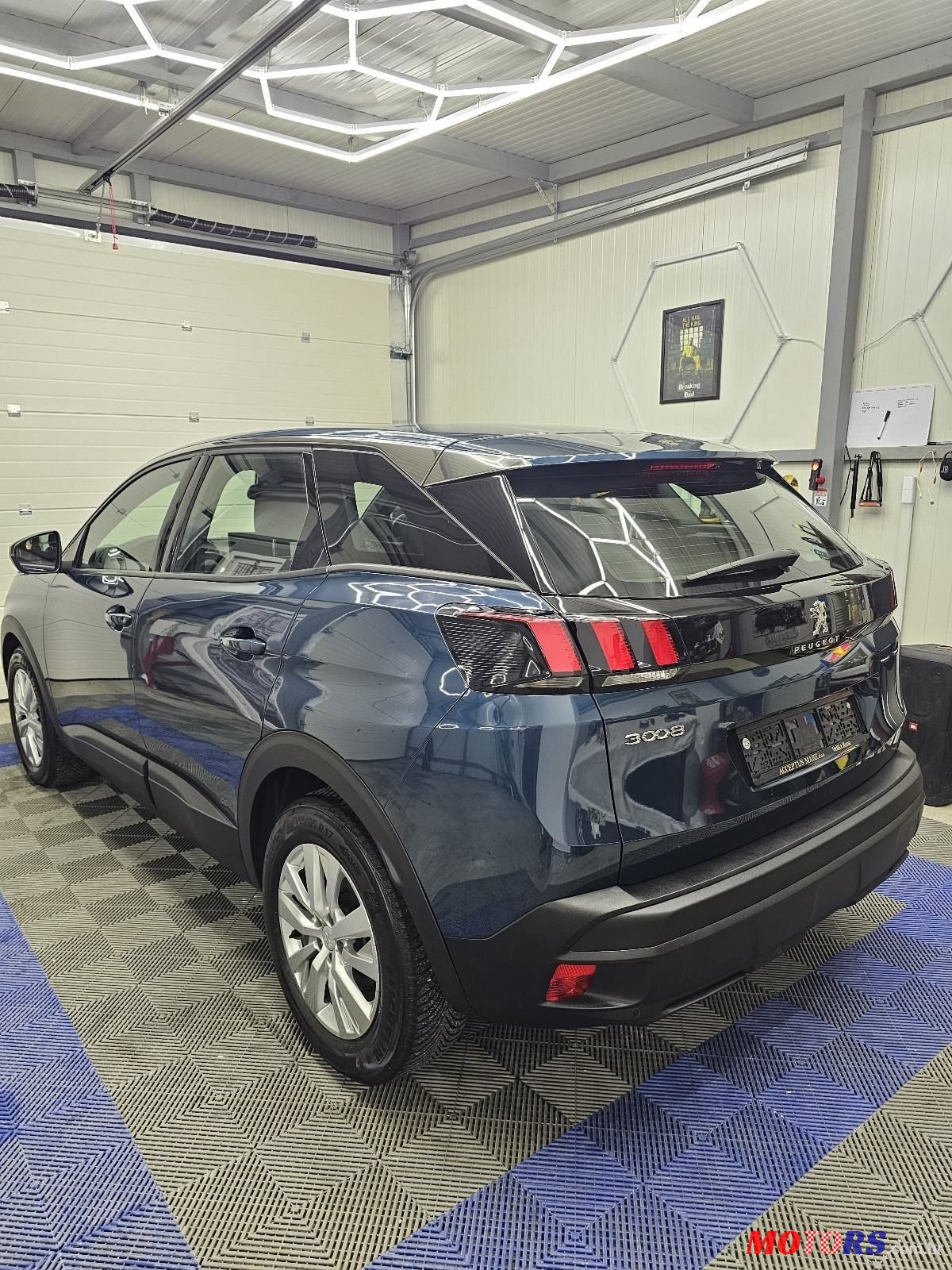 2023' Peugeot 3008 1,5 photo #3
