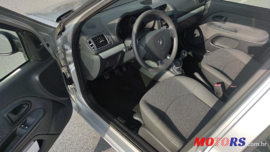 2009' Renault Clio 1,2 photo #5