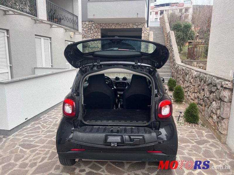 2016' Smart Fortwo Fortwo photo #5