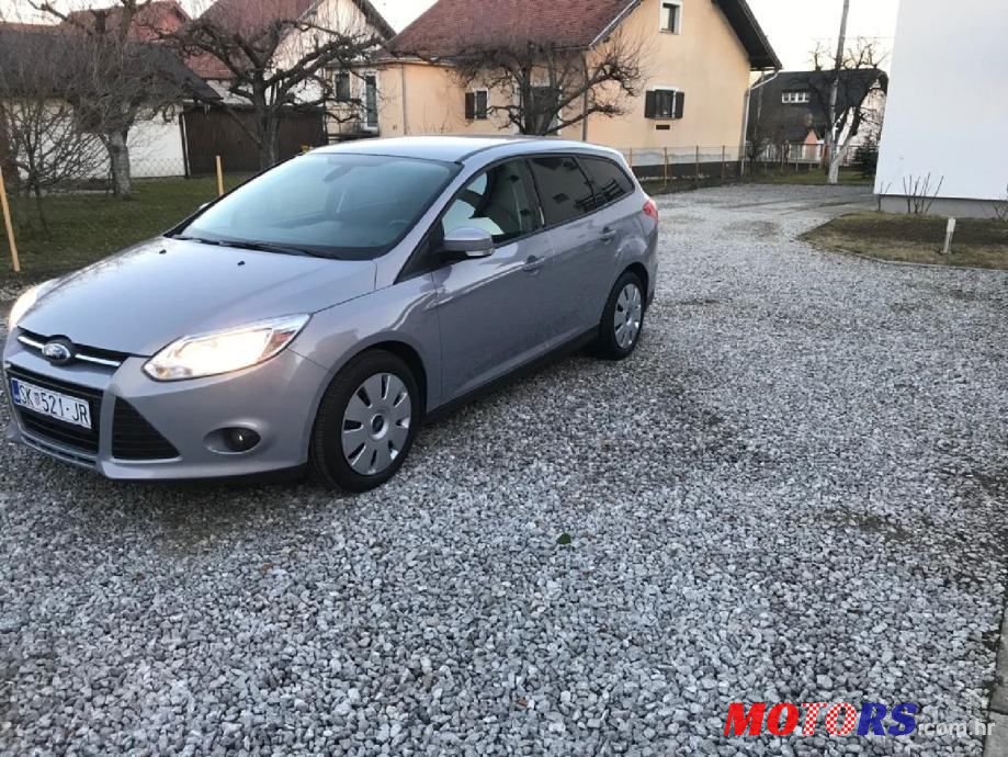 2012' Ford Focus Karavan photo #1